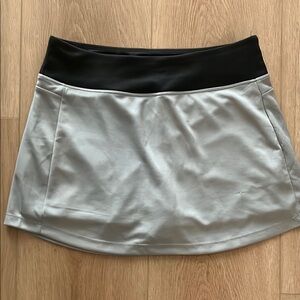 Stylish Black and Gray Skort